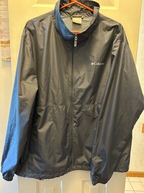 Columbia Gray Windbreaker Jacket